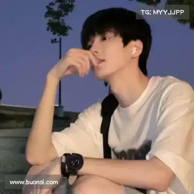 华熙皎